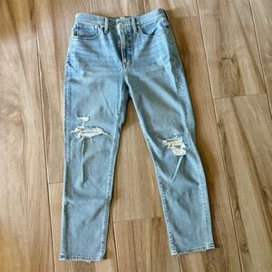 Madewell Women's High Rise Tapered Jeans Size 28 Light Blue Distressed